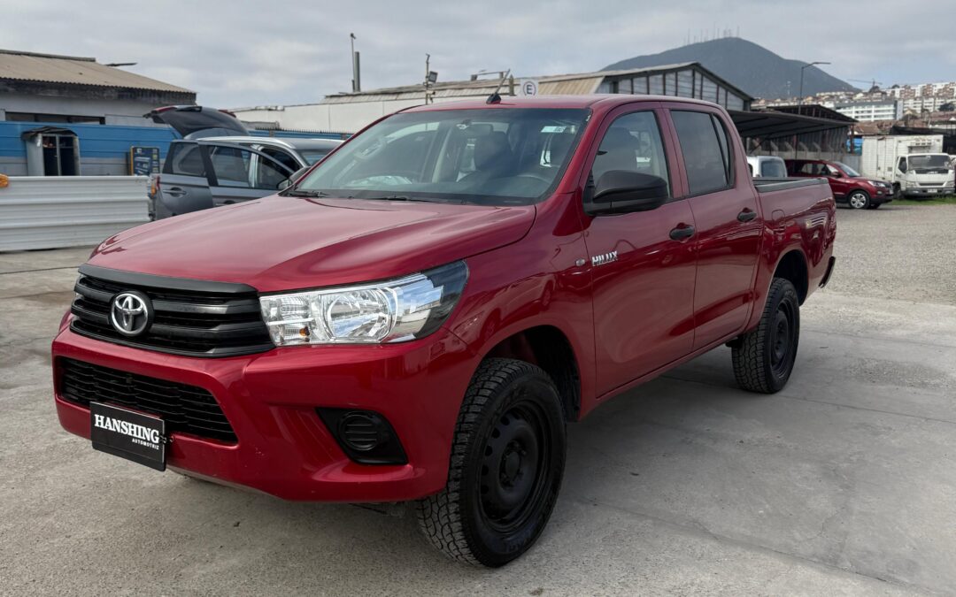 TOYOTA HILUX DX 4X4 2.4