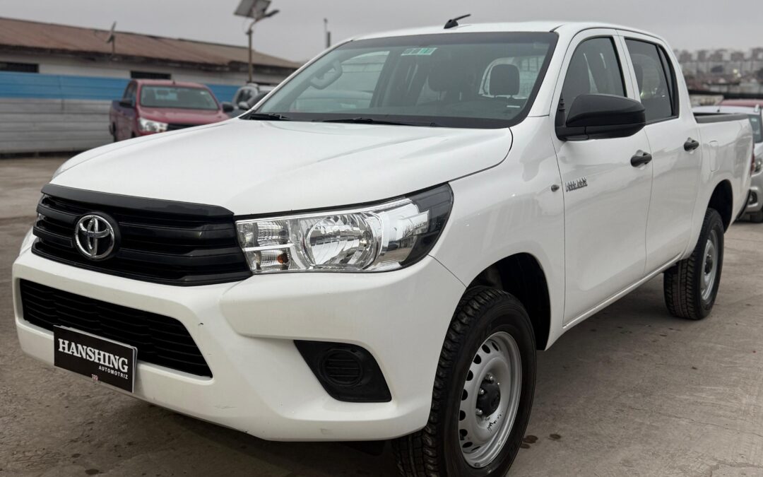TOYOTA HILUX DX 2.4 4X2